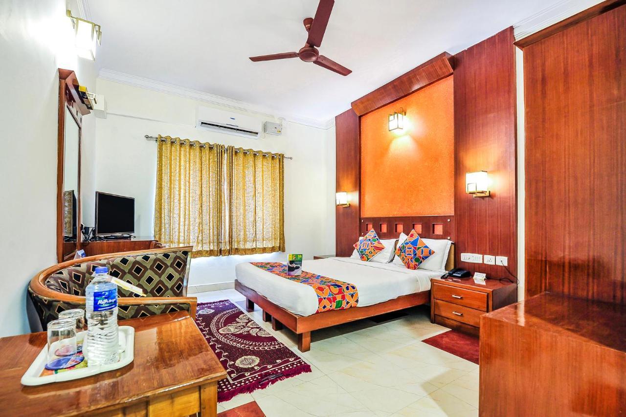 Fabhotel Kangappadan Residency Ramavarmapuram Thrissur Екстериор снимка