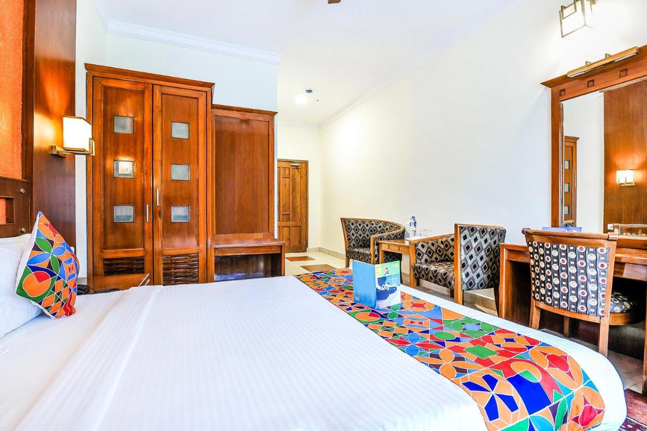 Fabhotel Kangappadan Residency Ramavarmapuram Thrissur Екстериор снимка