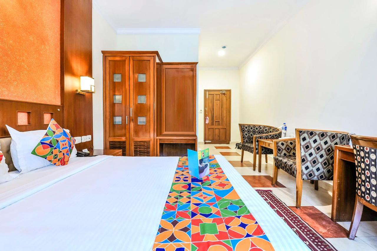 Fabhotel Kangappadan Residency Ramavarmapuram Thrissur Екстериор снимка